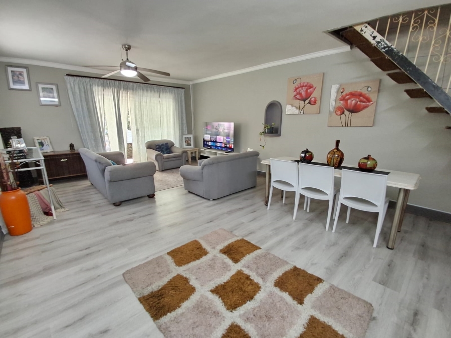 3 Bedroom Property for Sale in Cambridge Eastern Cape